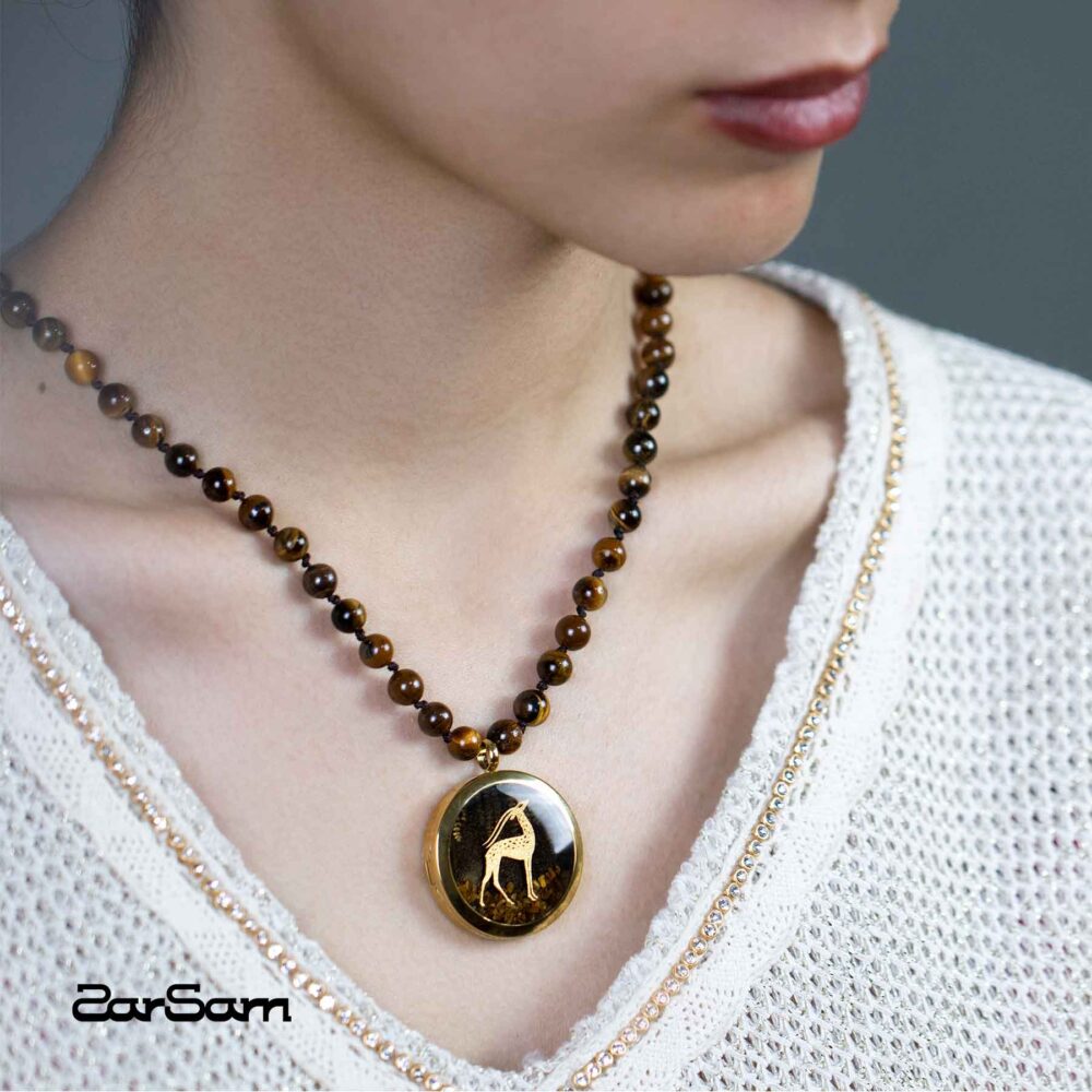 گردنبند زنانه غزال با ورق طلا و سنگ سری لاکت - 4