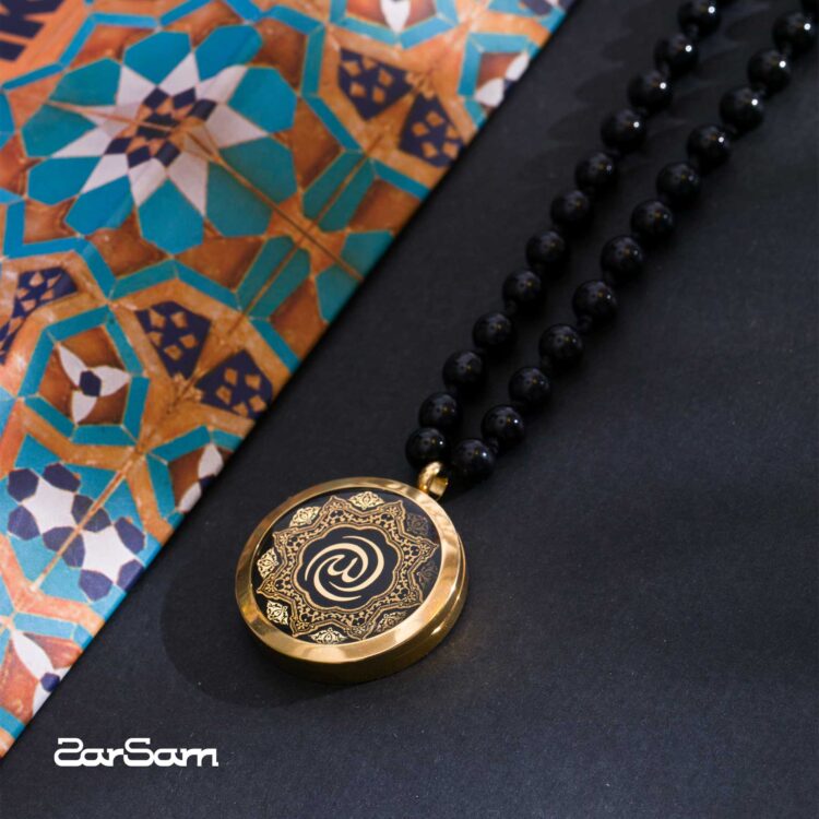 خرید هدیه مذهبی؛ آشنایی با گزینه های نفیس و معنوی برای عزیزانتان - زرسام