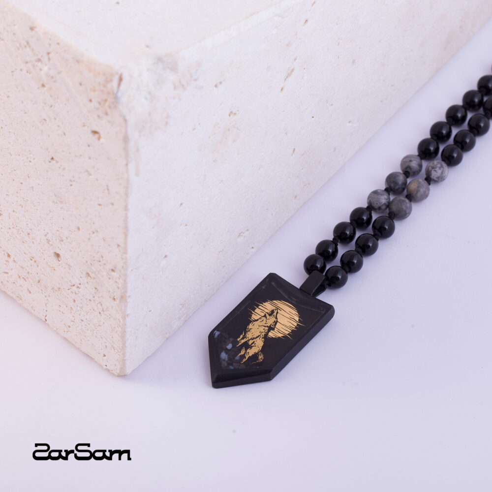 گردنبند مردانه گرگ و ماه با ورق طلا و سنگ سری پیکان - 3