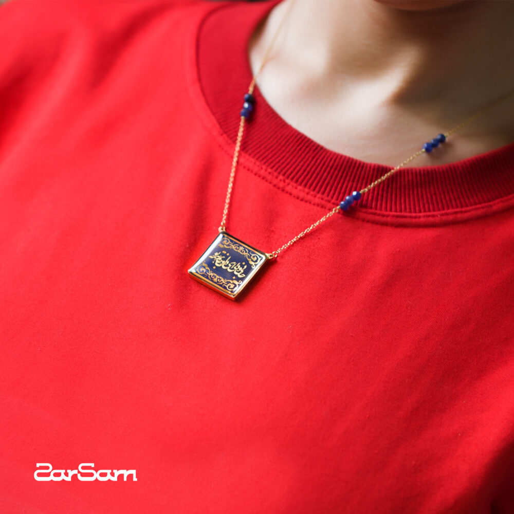 گردنبند زنانه جانان با ورق طلا و زنجیر سری چلیپا - 2