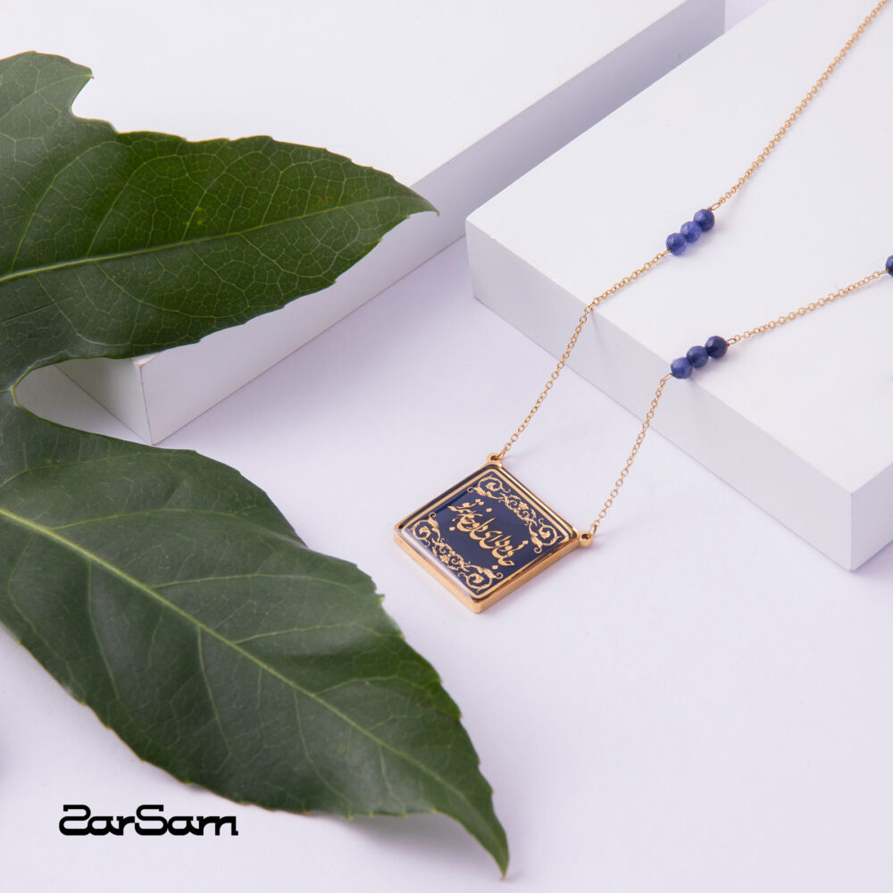 گردنبند زنانه جانان با ورق طلا و زنجیر سری چلیپا - 3