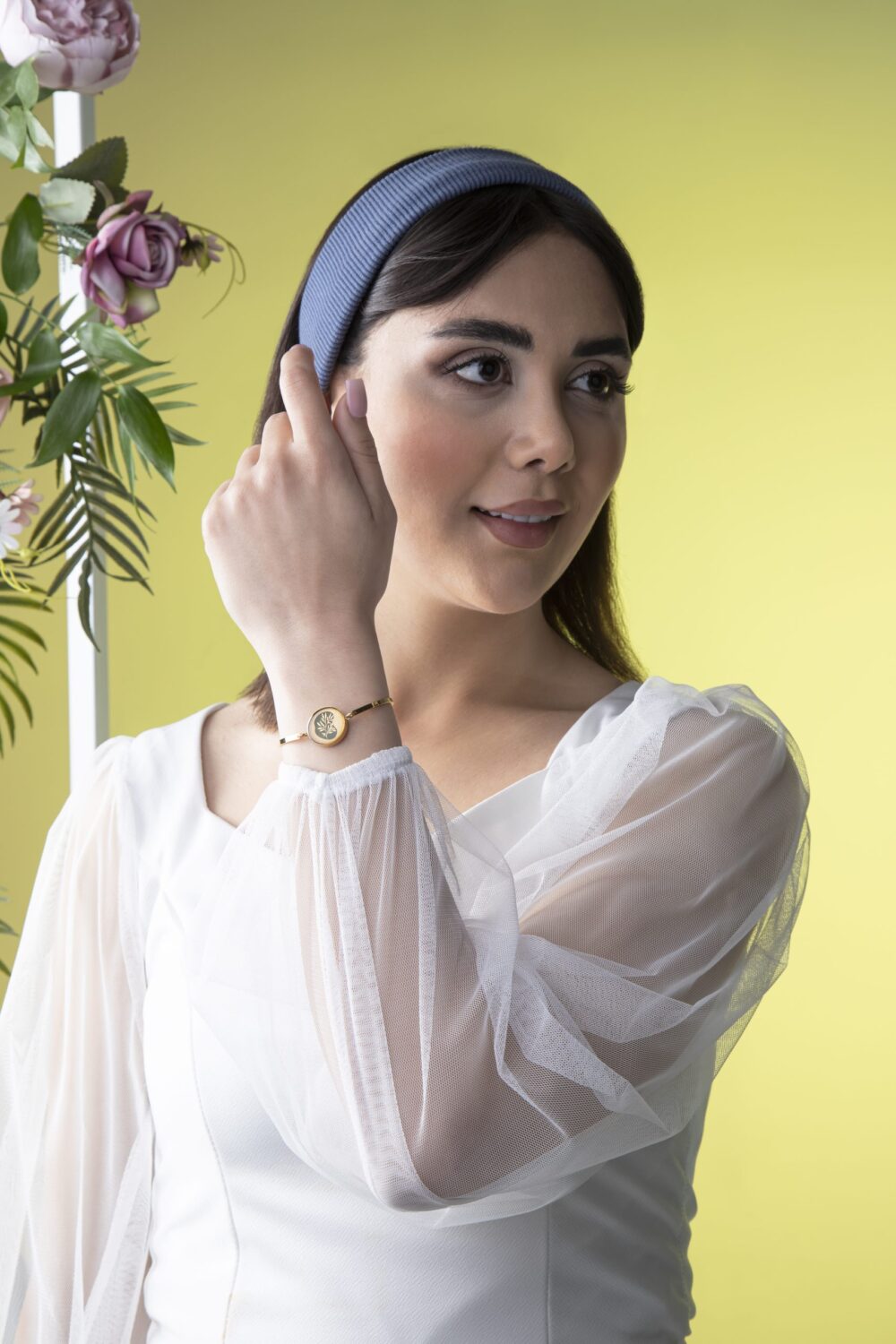 دستبند زنانه صنم با ورق طلا و زنجیر سری هما - 3