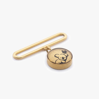 ست کردن اکسسوری با لباس | ترفندهای استایل شیک و حرفه‌ای - زرسام