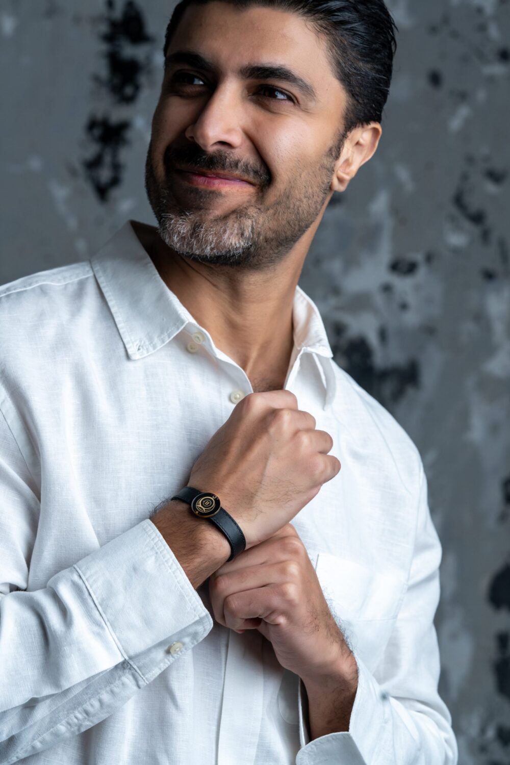 دستبند مردانه اردیبهشت با ورق طلا و چرم سری جهان - 2