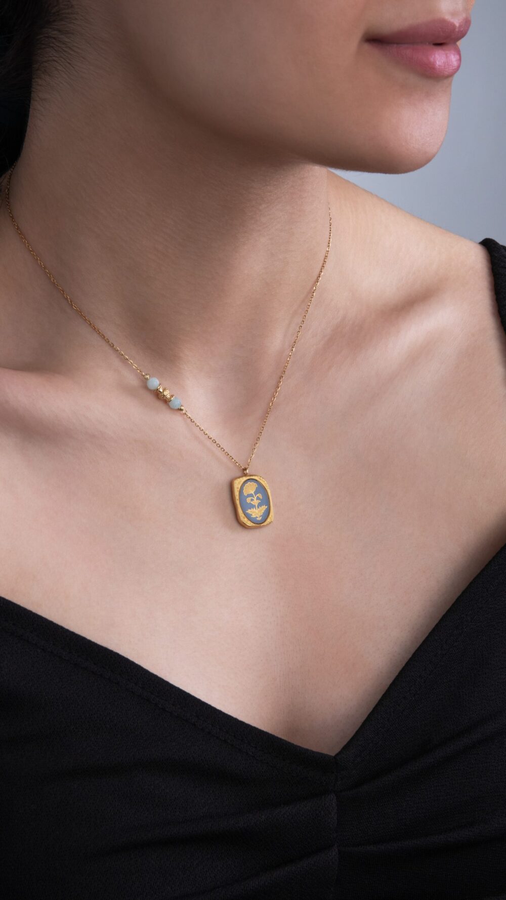 گردنبند زنانه بهار با ورق طلا و زنجیر سری شهرزاد - 3