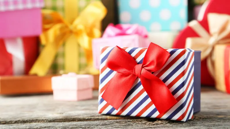 هدیه برای متولدین آبان ماه
