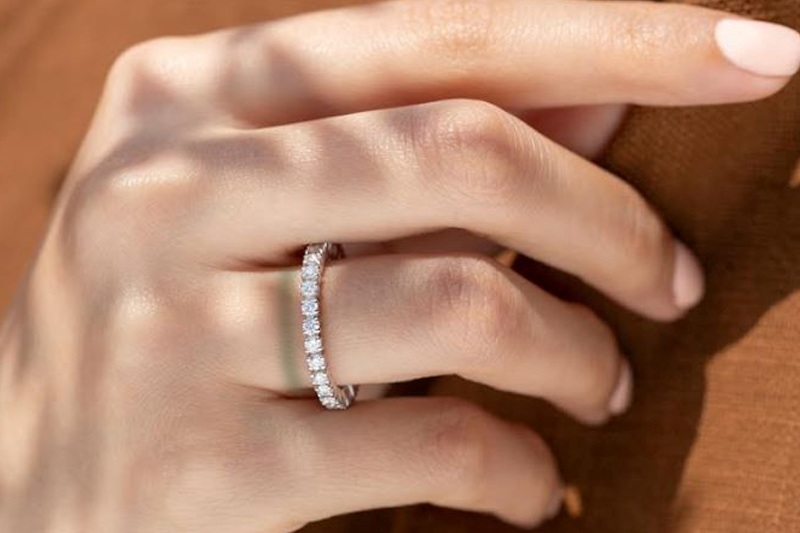 reasons-gold-ring-turns-skin-black-or-green